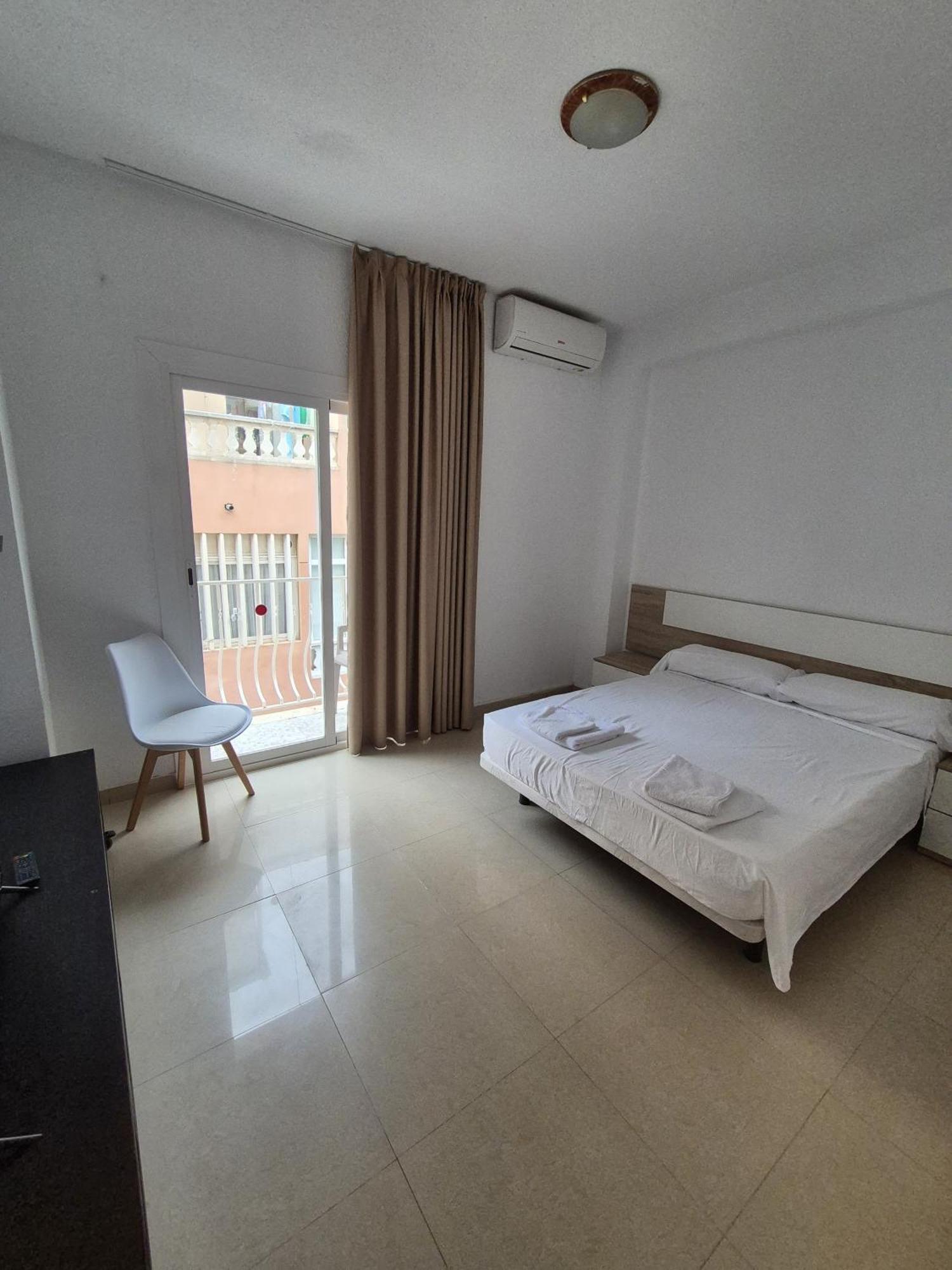 Hostal Molí Beach Benidorm Exteriér fotografie